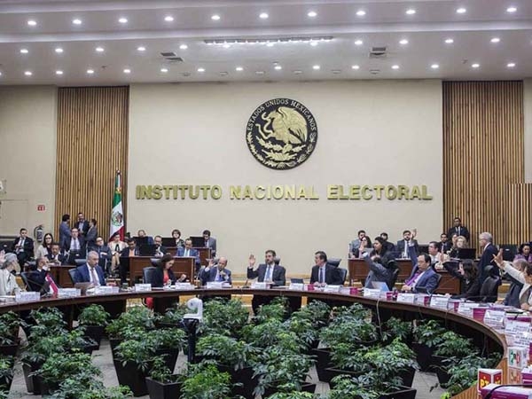 Morena pagará 1.2 mdp al INE por irregularidades en precampaña en Puebla