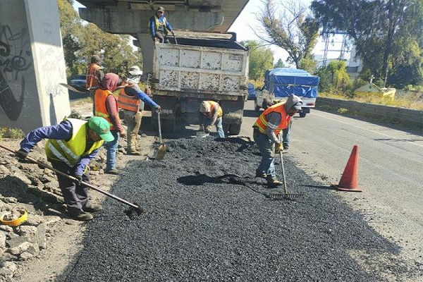 Inicia bacheo de la autopista México-Puebla y carretera federal a Tehuacán