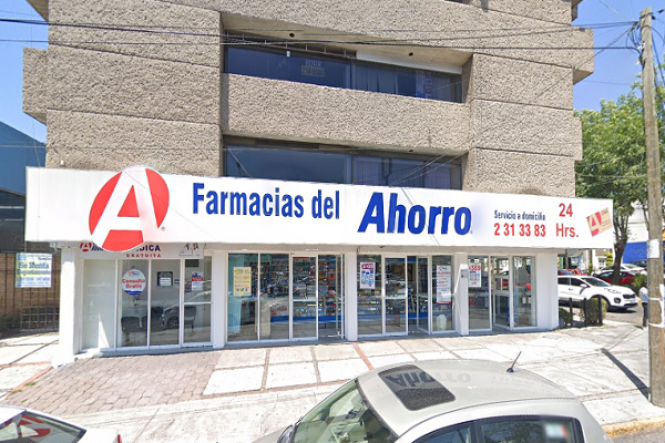 Mujer con problemas respiratorios fallece en consultorio de farmacia en la Recta a Cholula