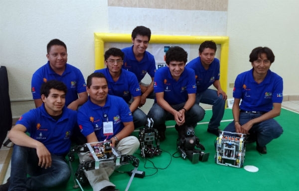 Alumnos del Tecnológico de Texmelucan ganaron 3 premios en Torneo Nacional de Robótica