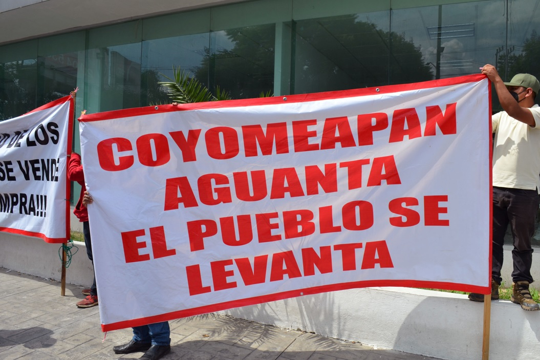 CNDH solicita a FGE y Guardia Nacional protección para 11 activistas de Coyomeapan, Puebla