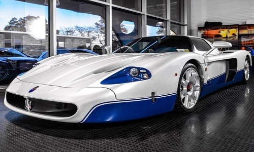 Maserati MC12, lujo sobre ruedas de un millón de dólares