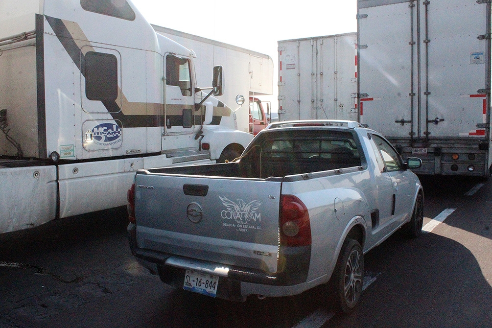 Transportistas bloquearon la México-Puebla ante cobros excesivos de grúas