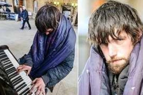 VIDEO: Conmueve vagabundo al tocar obras de Beethoven