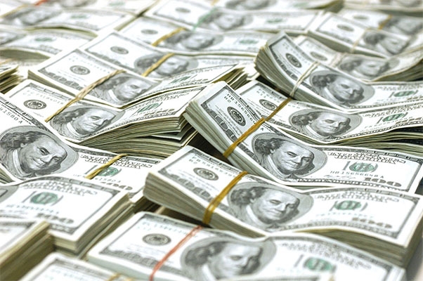Dólar sigue en aumento y se cotiza este viernes en 17.22 pesos