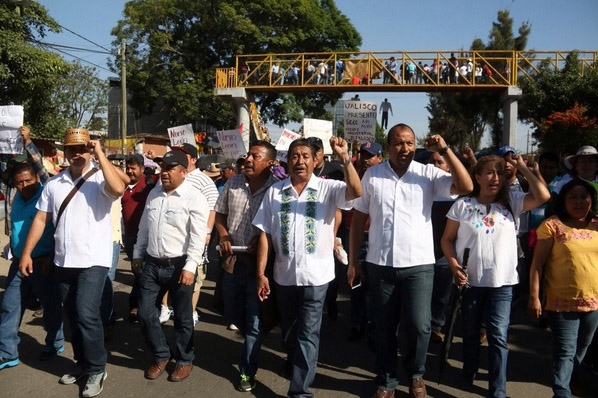CNTE interpondrá amparo para recuperar sus cuentas bancarias