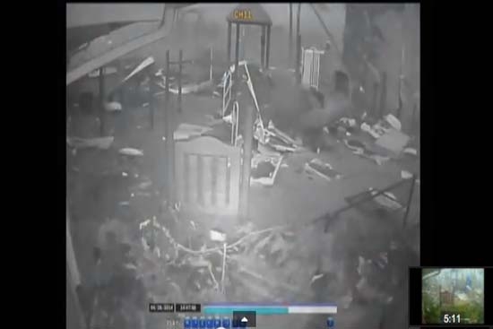 VIDEO: Cámara registró paso destructor de tornado en EU