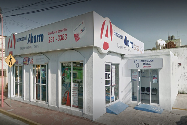Maleantes atracaron Farmacia del Ahorro en San Pedro Cholula