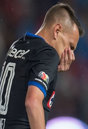 Chaco Giménez es baja del Cruz Azul; se retiraría en Pachuca