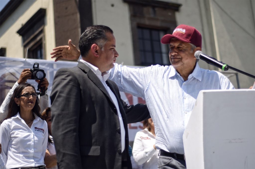 Ex titular de la Fepade se suma a la campaña de AMLO