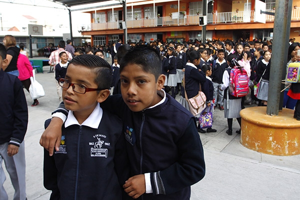 Regresan a clases 26 millones de alumnos en el país