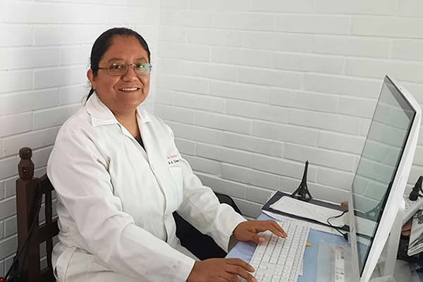 Estudian en la BUAP aceite esencial de plantas mexicanas como antioxidante natural