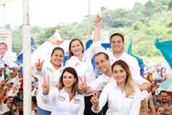 Martha Erika será gobernadora, afirma Damián Zepeda
