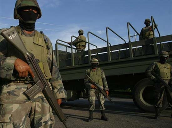Dictan auto de formal prisión a siete militares por caso Tlatlaya