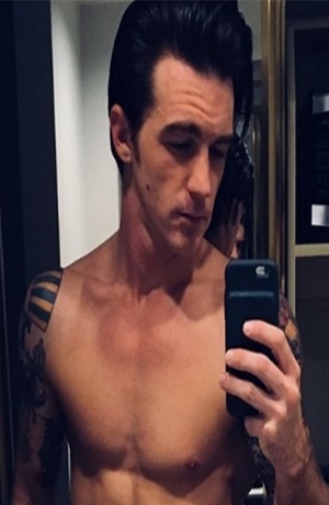 FOTOS: Drake Bell causó polémica con posts en redes sociales
