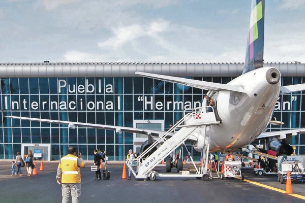 Aeropuerto de Puebla, beneficiado con proyecto ASA de transporte por tierra a otras terminales