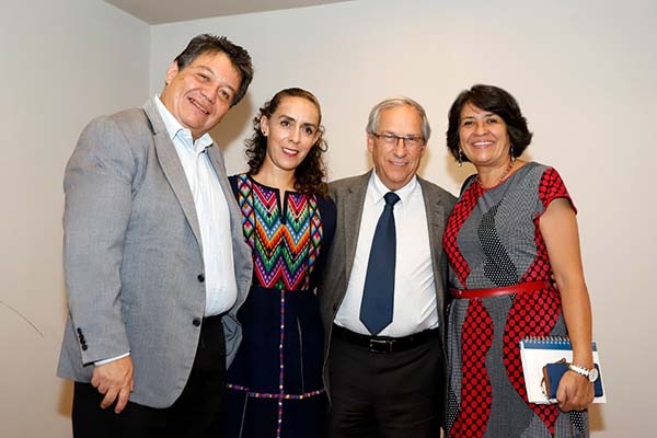 Cárdenas se comprometió a apoyar el desarrollo en la primera infancia