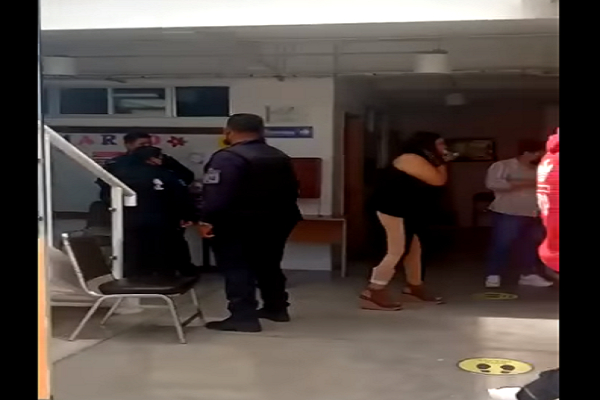 Asaltan a balazos oficinas de la junta auxiliar Ignacio Romero Vargas