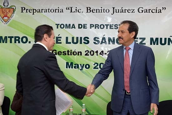 Construcción colectiva y plural en la BUAP: Esparza Ortiz