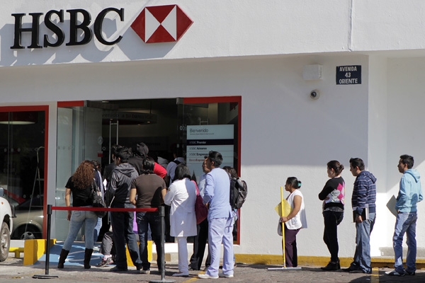 Bancos obtienen calificación de 7.72 en atención a clientes