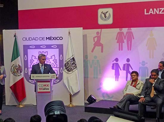 PRI censura “destapes” de Margarita Zavala y Mancera