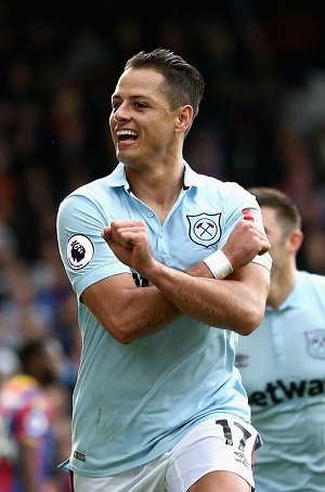 Chicharito, a un paso de jugar en Turquía con el Besiktas