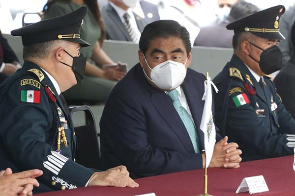 Miguel Barbosa presidió ceremonia por 173 aniversario de la gesta de los Niños Héroes