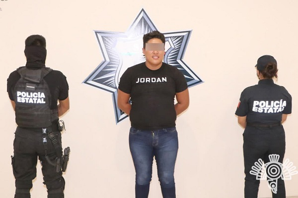 Narcomenudista es capturado en Puebla con más de 40 dosis de droga
