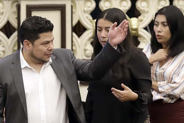Congreso da revés a Genoveva Huerta; frena nombramiento de coordinador del PAN
