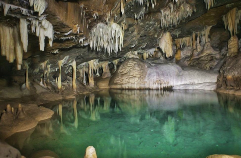 Grutas Karmidas, majestuosas entrañas de la Sierra Norte