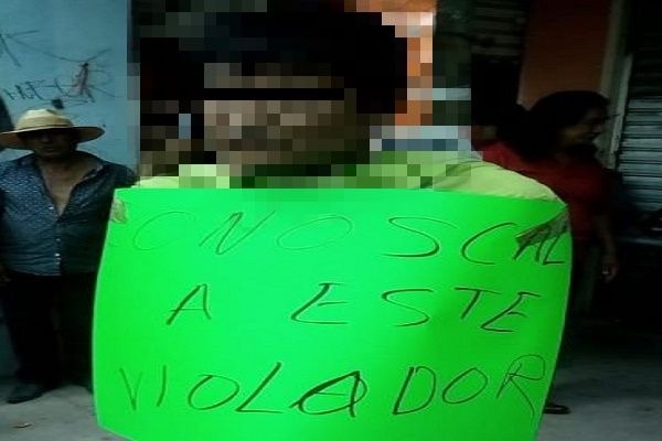 Capturan y exhiben a presunto violador en Tepeaca