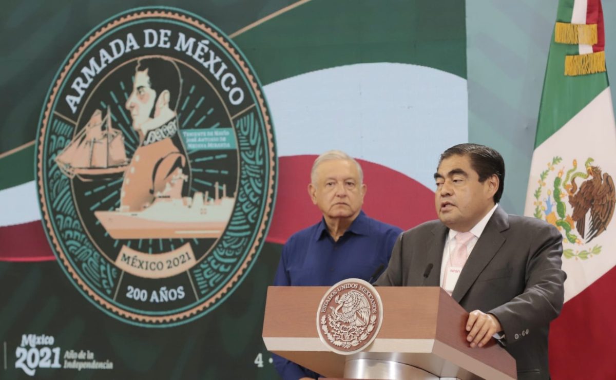 En la mañanera con AMLO, Barbosa destaca combate al robo de combustible