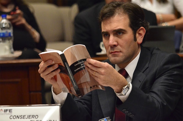 En riesgo elecciones del 2015 sin leyes secundarias: Lorenzo Córdova