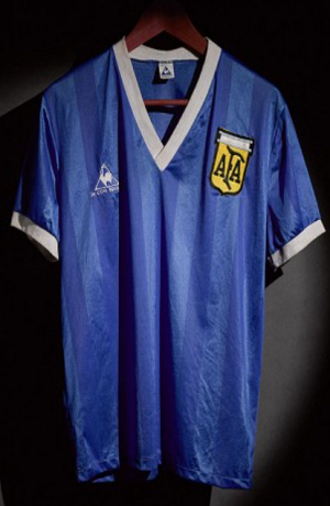 Subastarán jersey de Maradona ¿con el que anotó “La Mano de Dios”?