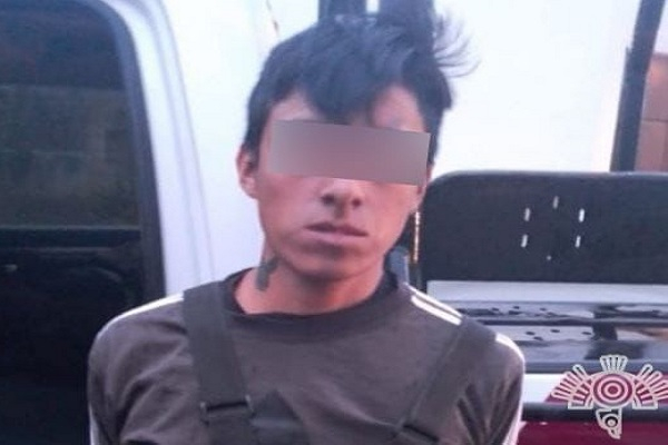 Ladrón en motocicleta es detenido en calles de Romero Vargas
