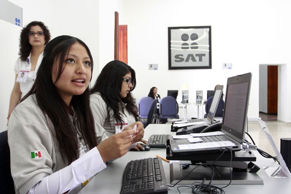 Aumenta 8% el número de contribuyentes en Puebla: SAT