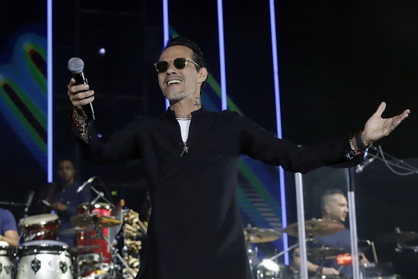Feria de Puebla: Marc Anthony pone a reír y bailar a los poblanos (FOTOS)