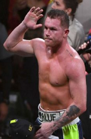 Canelo Álvarez se alista para la pelea contra Avni Yildirim del próximo sábado