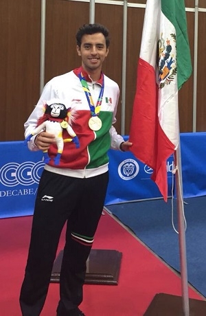 Poblano Marcos Madrid consigue oro en tenis de mesa de los JCC