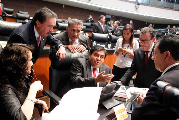 Cinco candidatos en la recta final por la presidencia de la CNDH