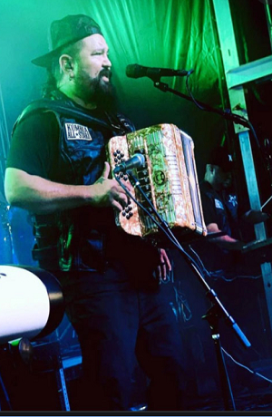 Muere “Gipper”, integrante de Kumbia Kings por COVID-19