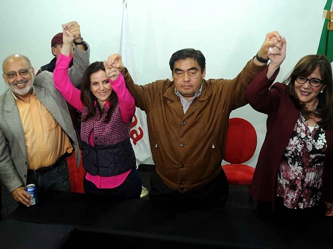 Barbosa da detalles de la encuesta con la que ganó la candidatura