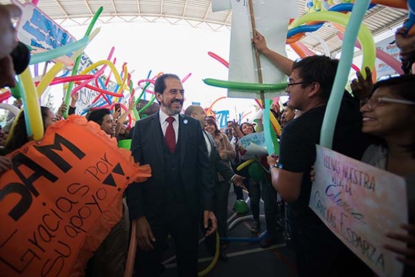 BUAP: Esparza Ortiz destaca calidad académica de la preparatoria Alfonso Calderón Moreno