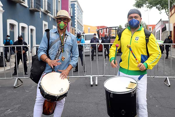 Artistas urbanos y fiereros de Puebla, aún sin permiso para reactivar