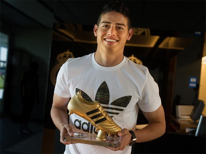 James Rodríguez recibió Bota de Oro como goleador del Mundial