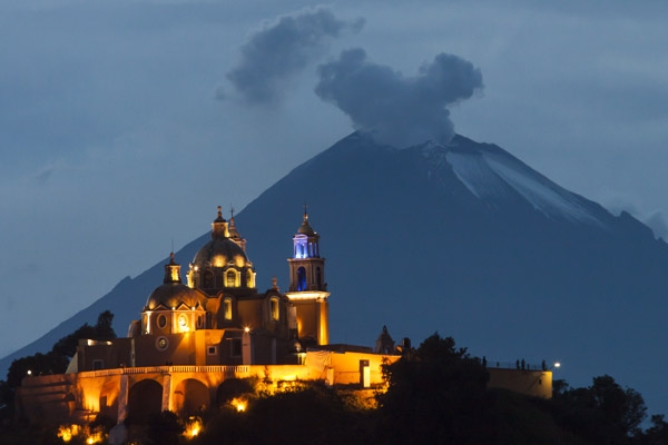 Popocatépetl registra 122 exhalaciones acompañadas de ceniza