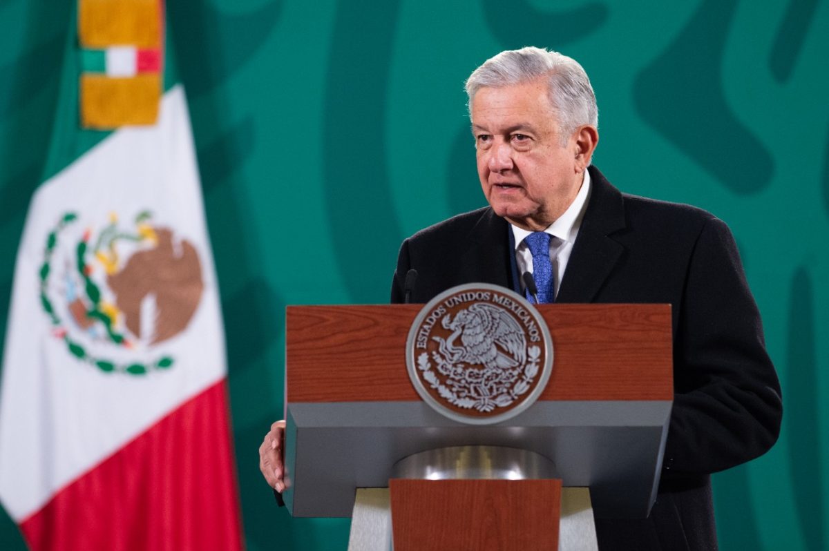 Esta es la carta de AMLO al Rey de España en la que exige disculpa por crímenes de la conquista