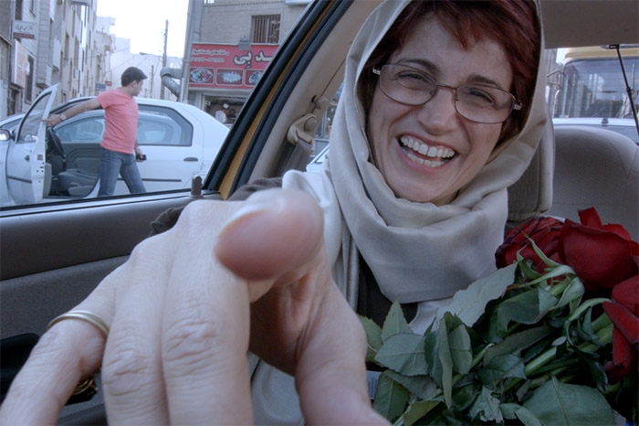Taxi Teherán: La escisión del alma en el religioso Irán