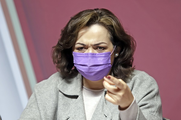 Liza Aceves, secretaria general del Ayuntamiento de Puebla, también tiene COVID