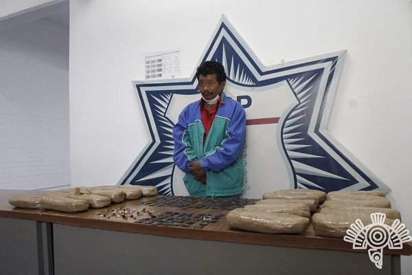 Narcomenudista de “Los Rojos” fue asegurado en Nealtican, Puebla